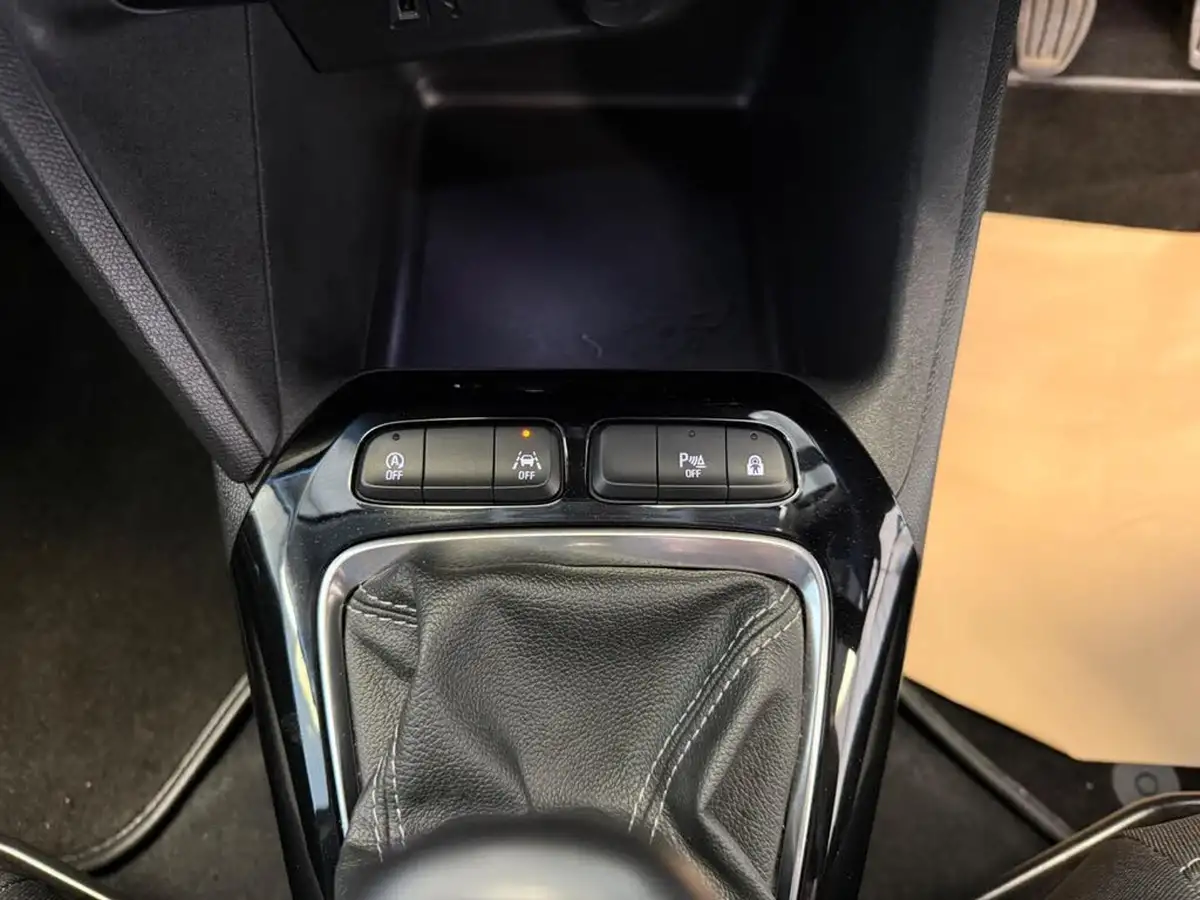 2020-vauxhall-corsa-12i-se-premium-big-30