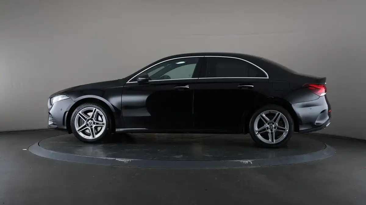 2020-mercedes-benz-a-class-13-a250e-amg-line-premium-saloon-4d-big-30