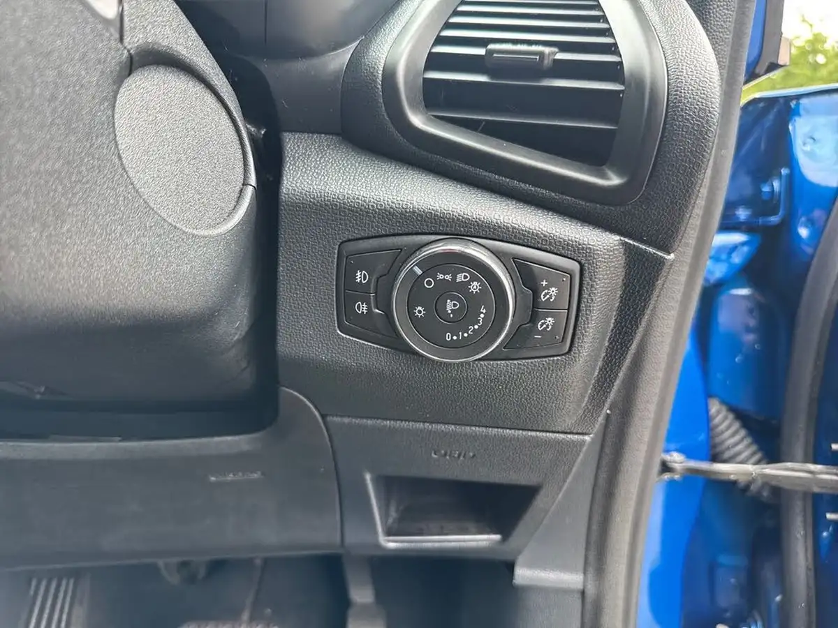 2019-ford-ecosport-10t-titanium-125ps-auto-big-22