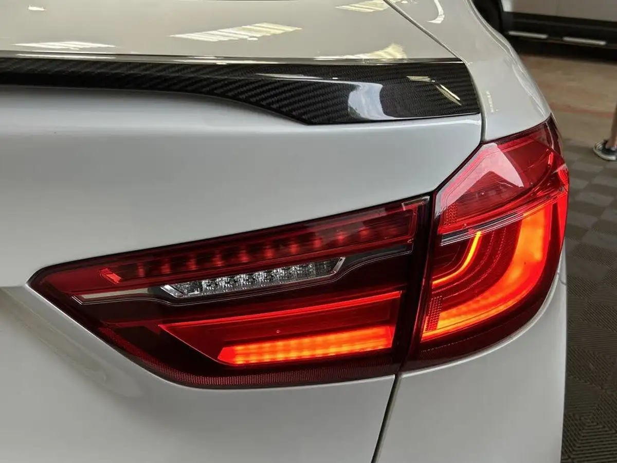 2017-bmw-x6-30td-xdrive40d-m-sport-big-21