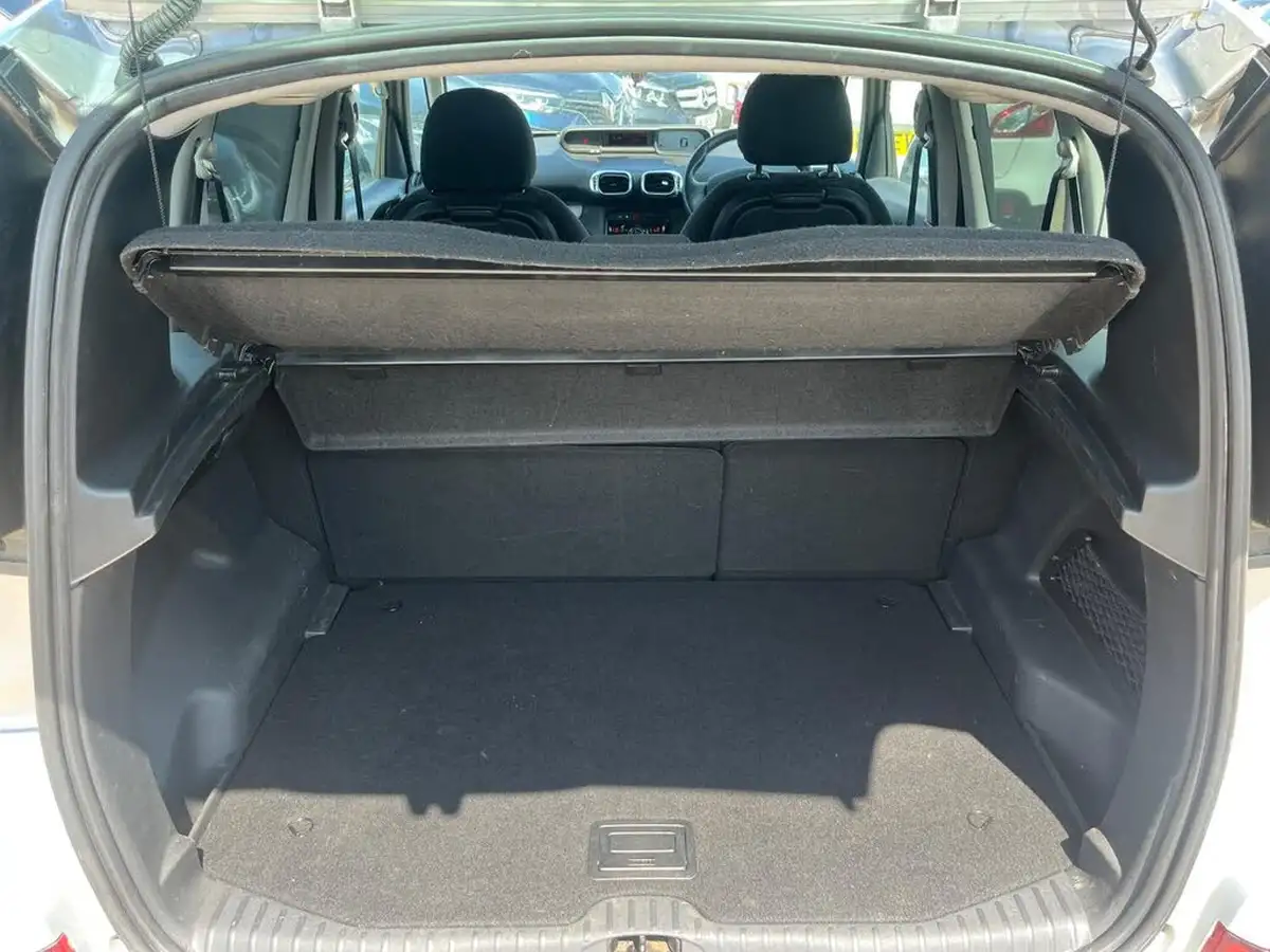 2011-citroen-c3-picasso-16td-exclusive-8v-90pseuro-v-big-17