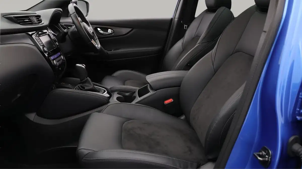 2020-nissan-qashqai-13-dig-t-n-tec-160ps-propilotglass-dct-big-14