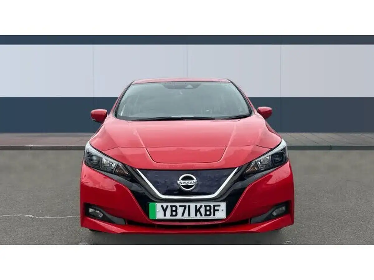 2021-nissan-leaf-e-acenta-big-2
