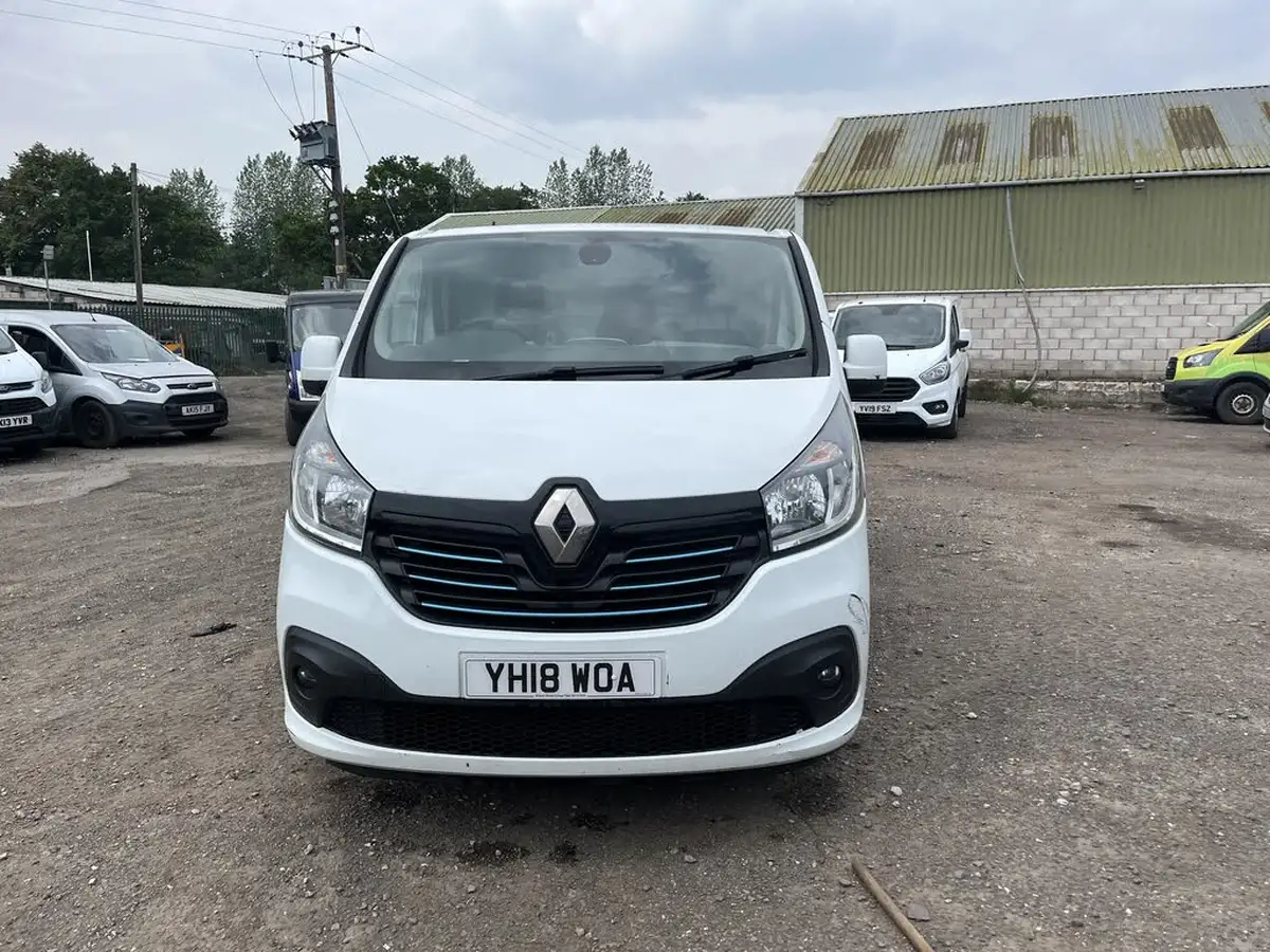 2018-renault-trafic-16dci-sl27-125-sport-nav-energy-125-e6-panel-van-big-16