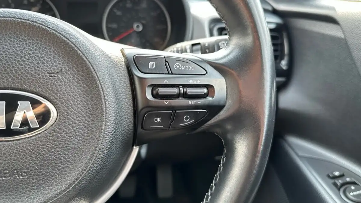 2018-kia-rio-10-t-gdi-2-big-12