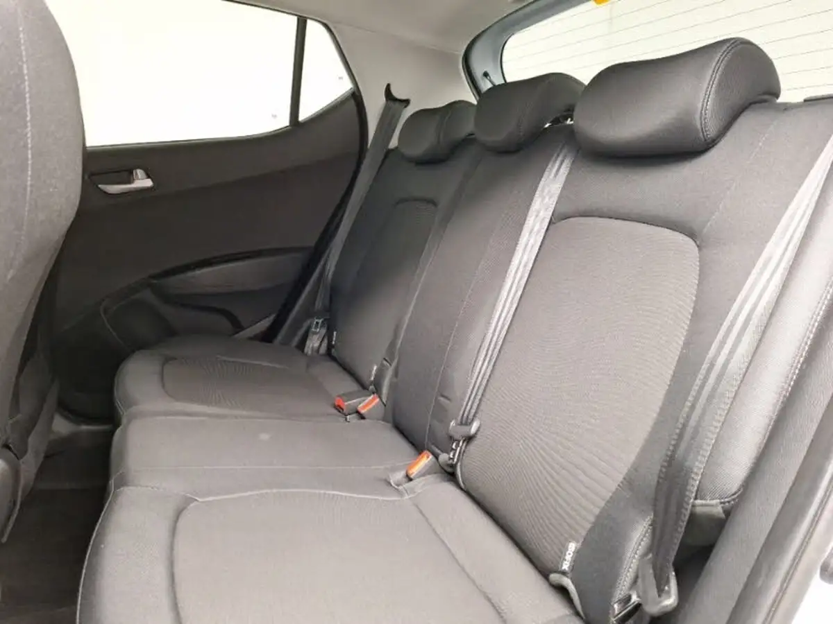 2019-hyundai-i10-12-premium-se-auto-big-5