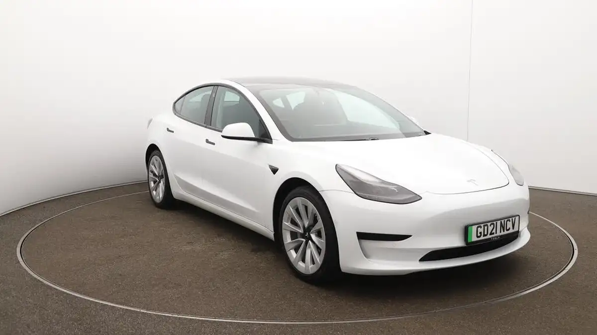 2021-tesla-model-3-e-standard-plus-big-25