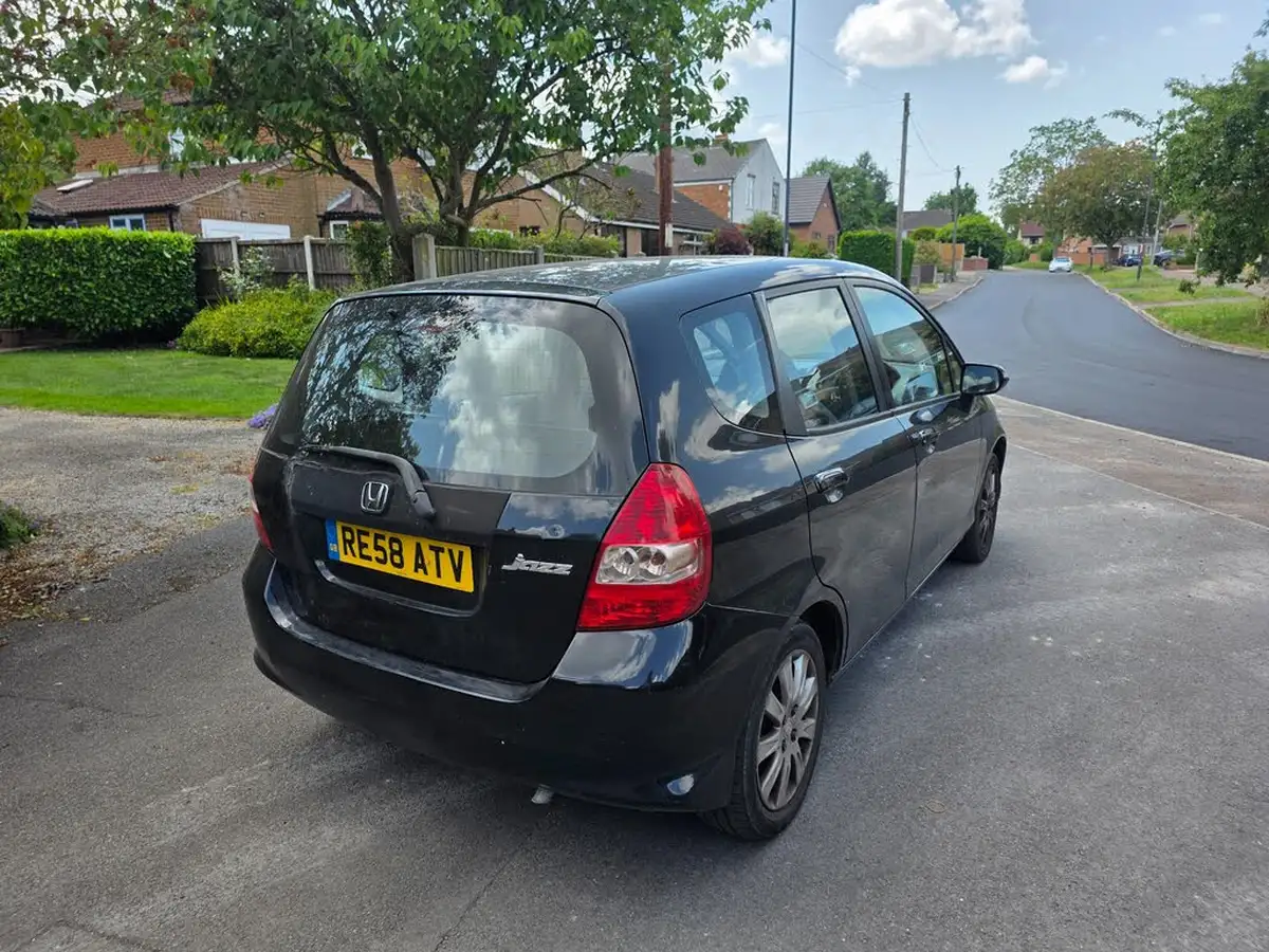 2008-honda-jazz-14-se-cvt-7-big-5
