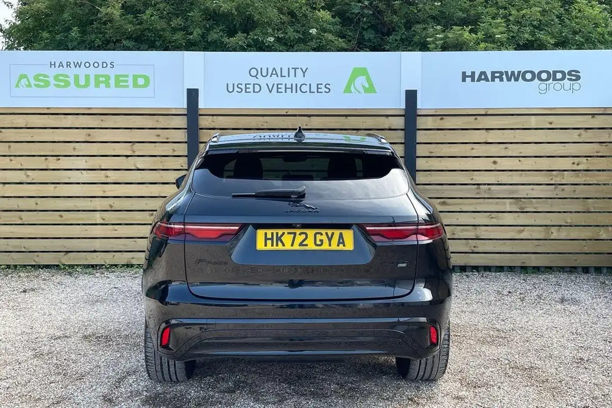 2022-jaguar-f-pace-20-p400e-r-dynamic-hse-big-8