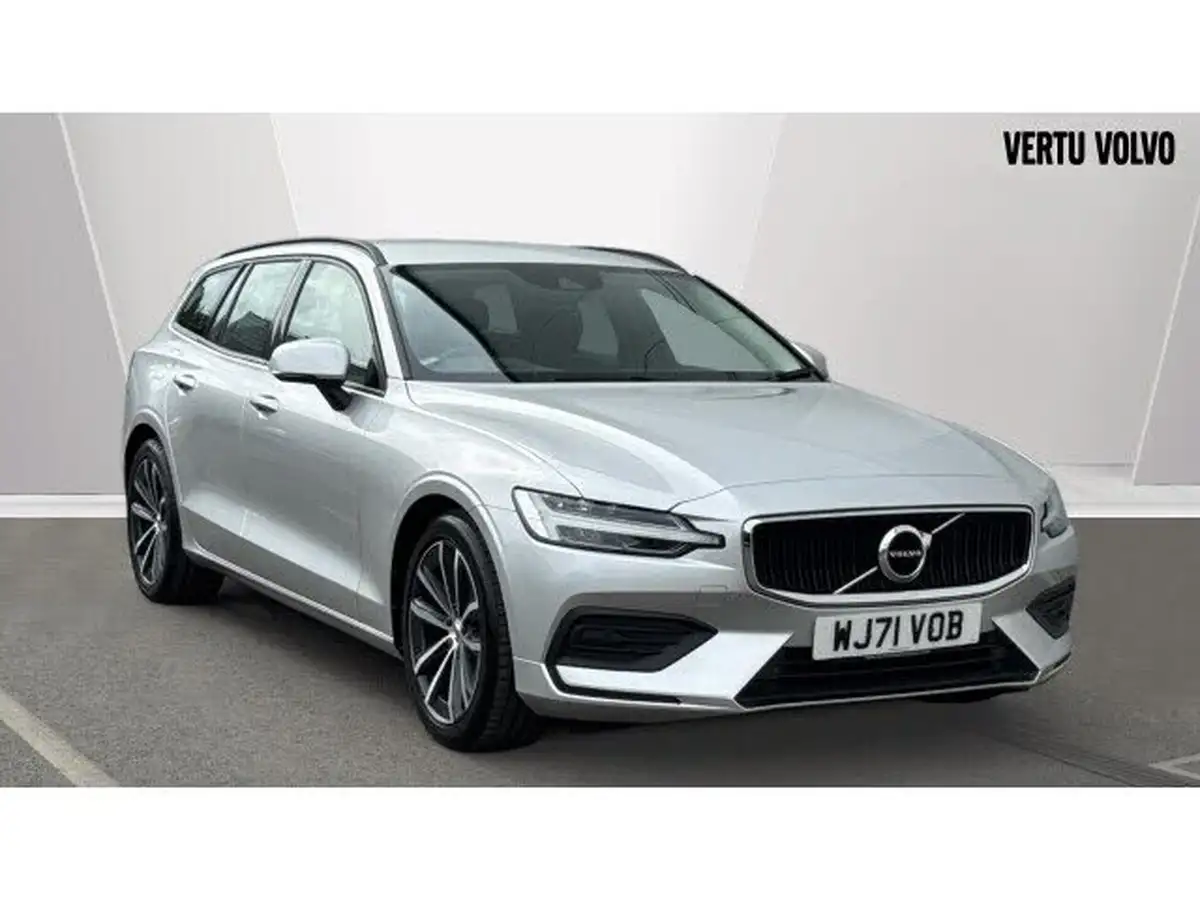 2021-volvo-v60-20-b3-momentum-161bhp-big-0