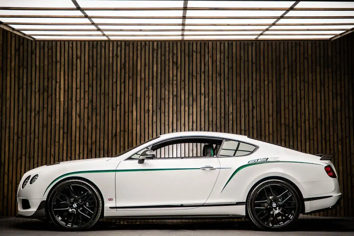 2015-bentley-continental-40-gt3-r-big-6