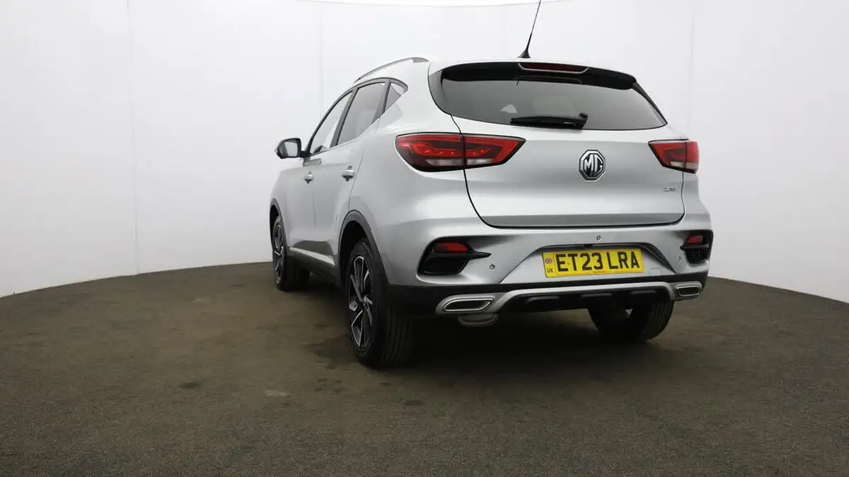 2023-mg-zs-suv-15-vti-tech-exclusive-big-24