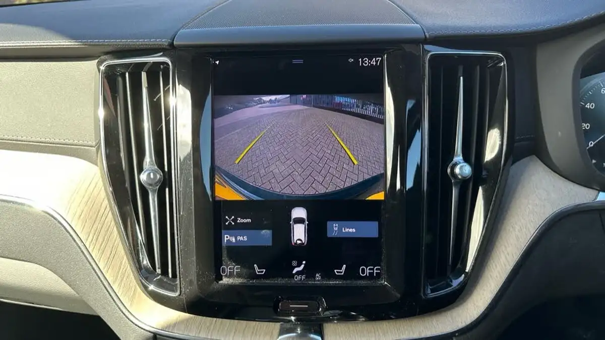 2020-volvo-xc60-20-b5-inscription-pro-awd-big-29