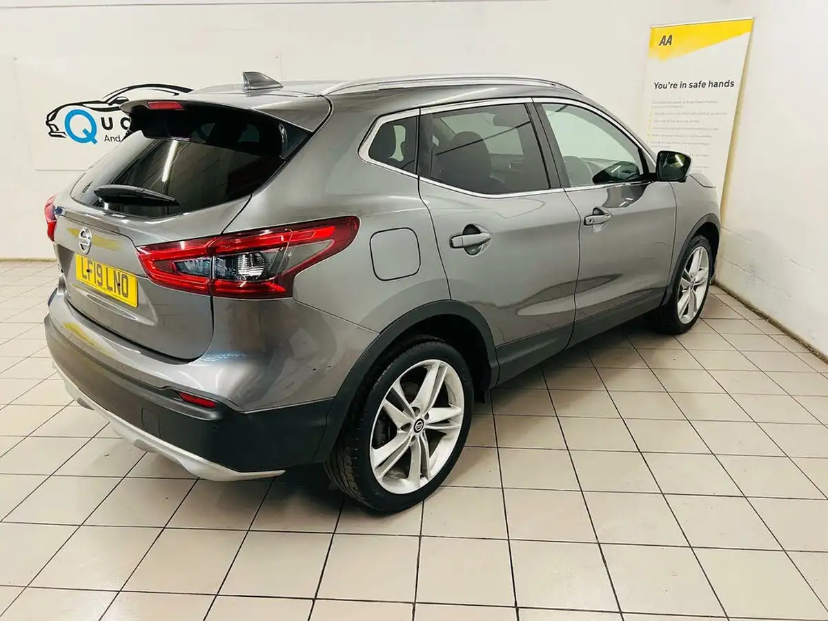 2019-nissan-qashqai-13-dig-t-n-motion-140ps-big-21