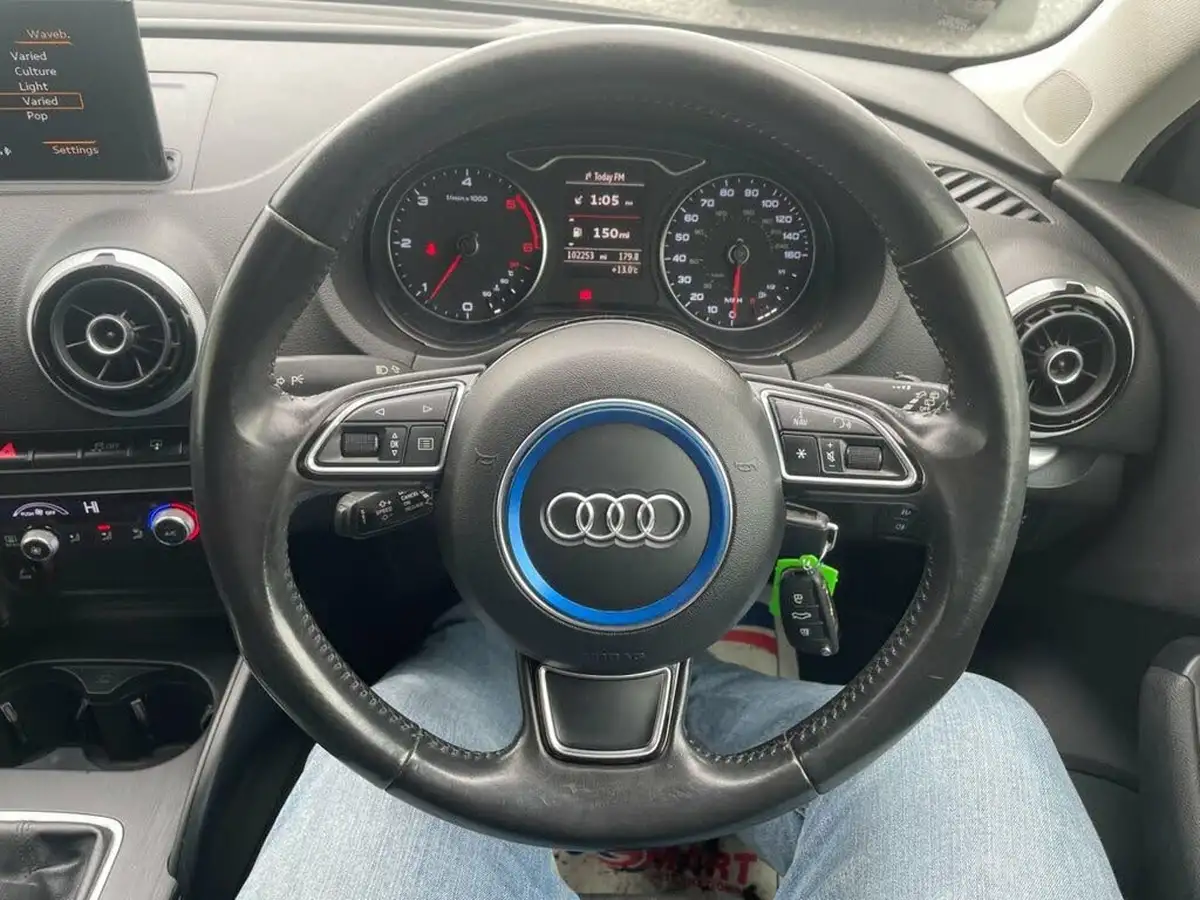 2015-audi-a3-16td-sportback-5d-big-11