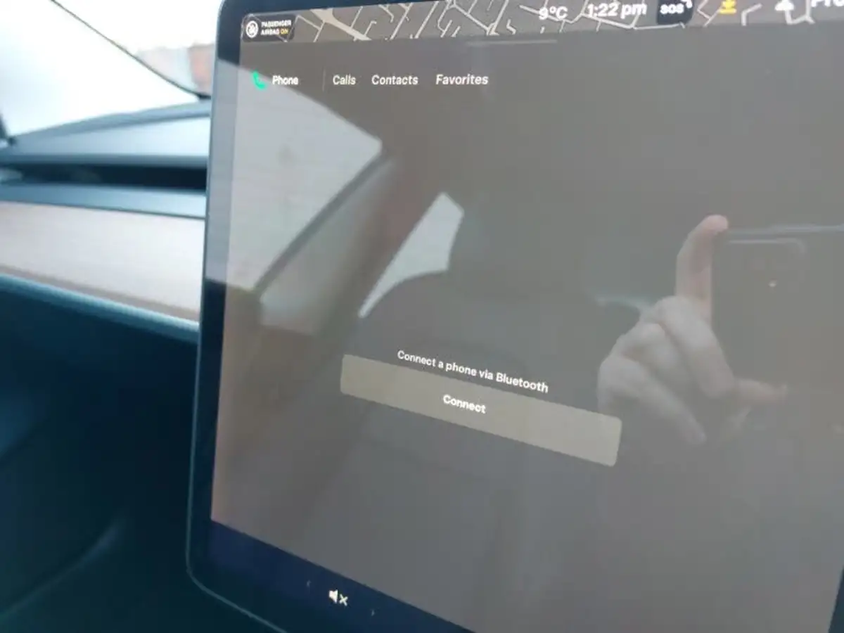 2020-tesla-model-3-e-long-range-big-16