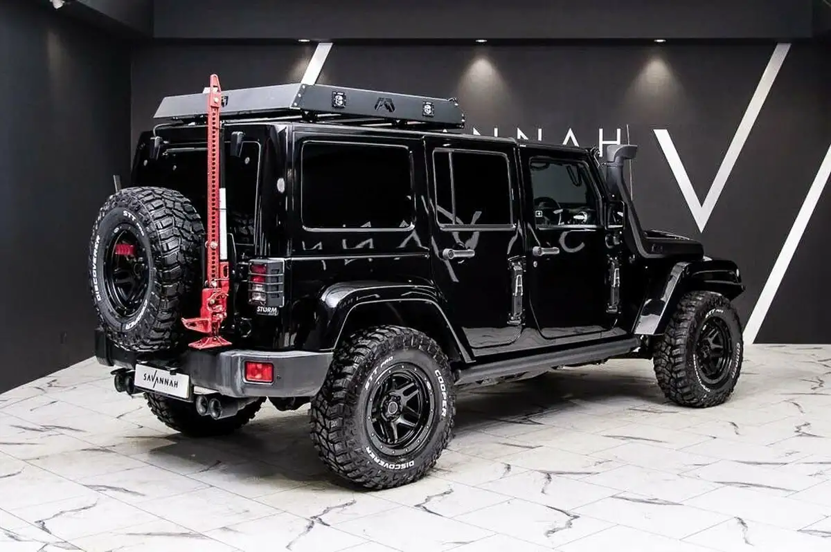 2016-jeep-wrangler-36-overland-5d-big-41