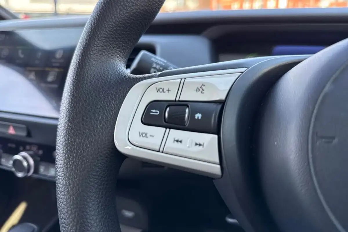 2023-honda-jazz-15-i-mmd-sr-big-25
