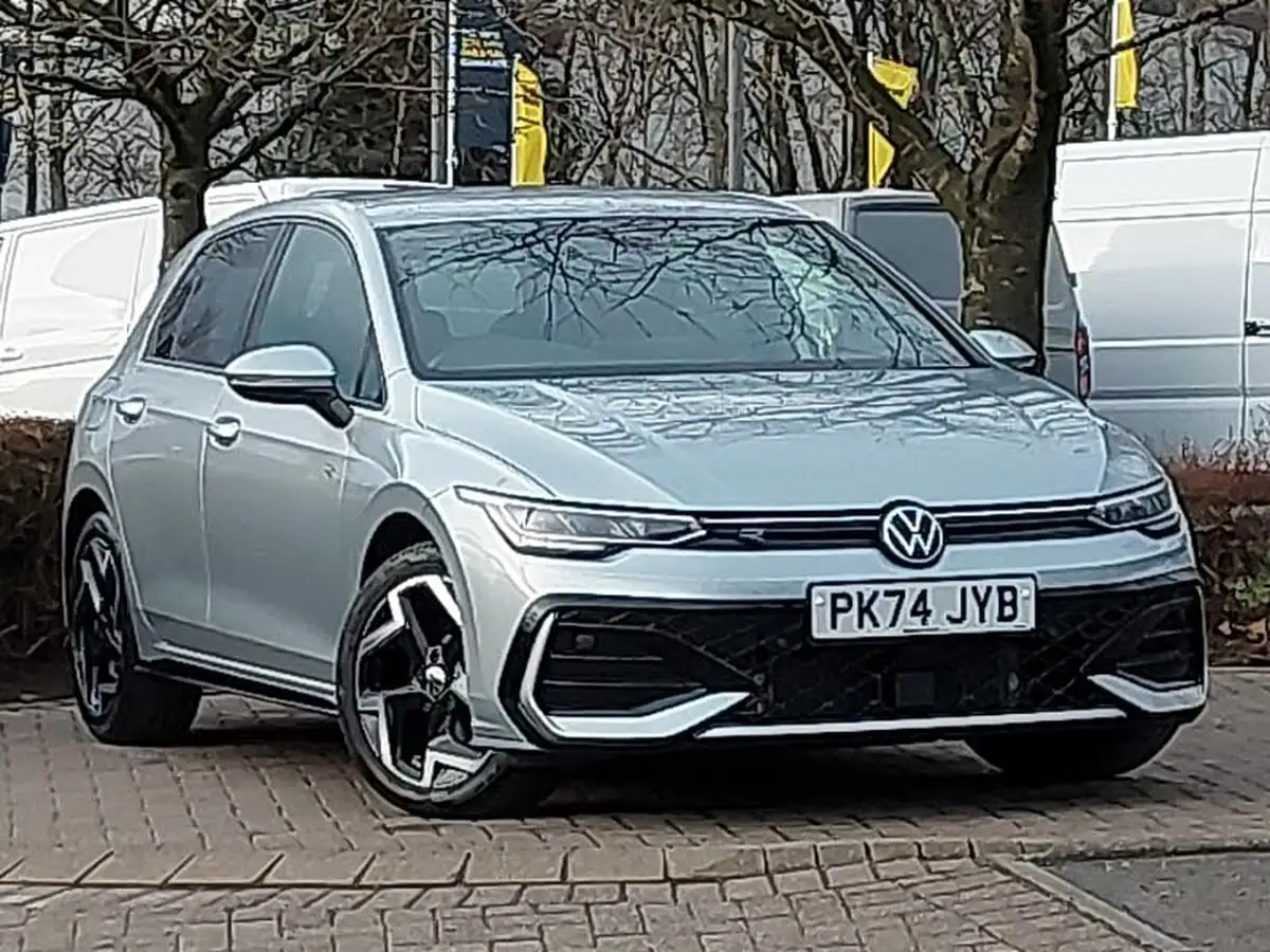 2024-volkswagen-golf-15-tsi-r-line-150ps-hatchback-big-0