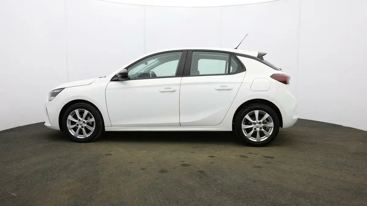 2021-vauxhall-corsa-12-turbo-se-premium-big-3