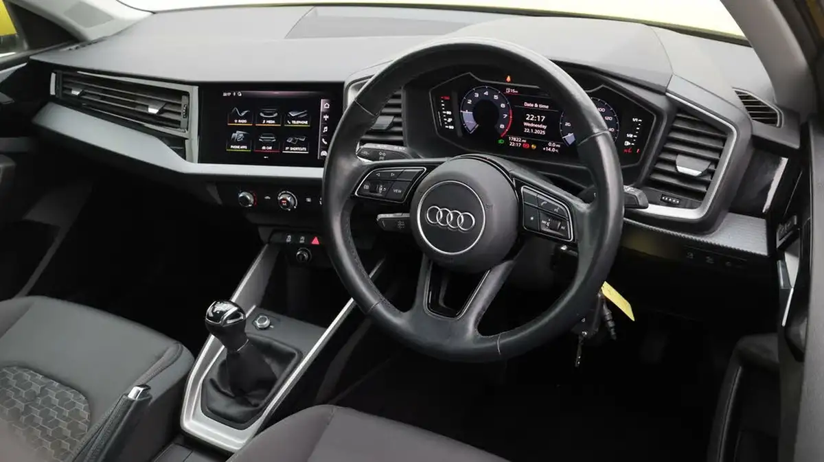 2020-audi-a1-10-25-tfsi-sport-big-9