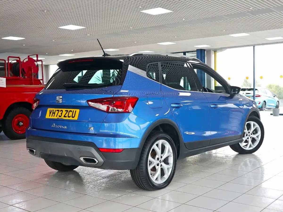 2023-seat-arona-10-tsi-fr-big-8
