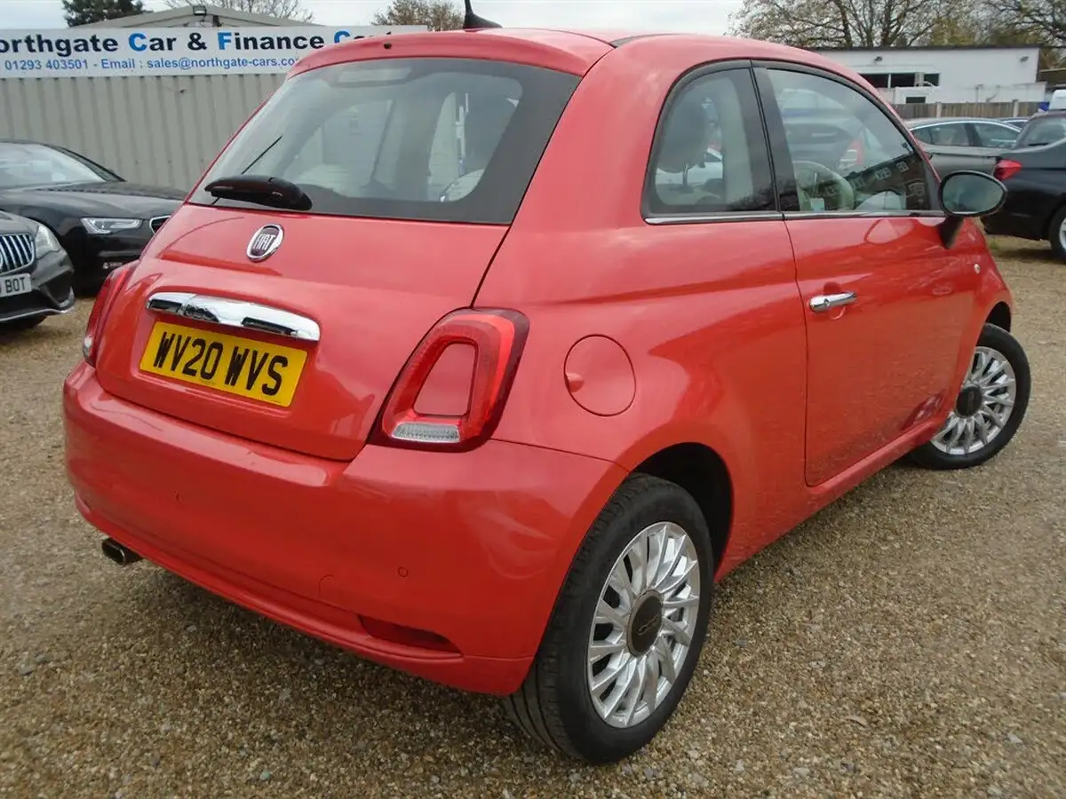 2020-fiat-500-12-lounge-big-9