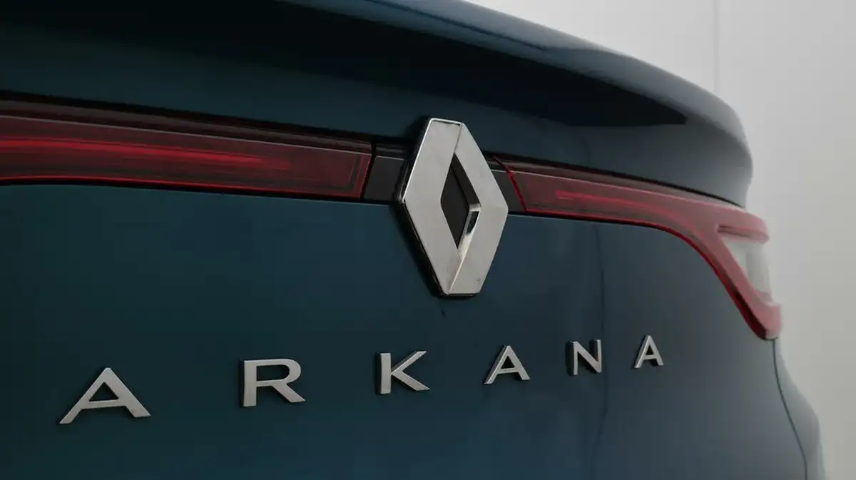 2022-renault-arkana-16-rs-line-big-22