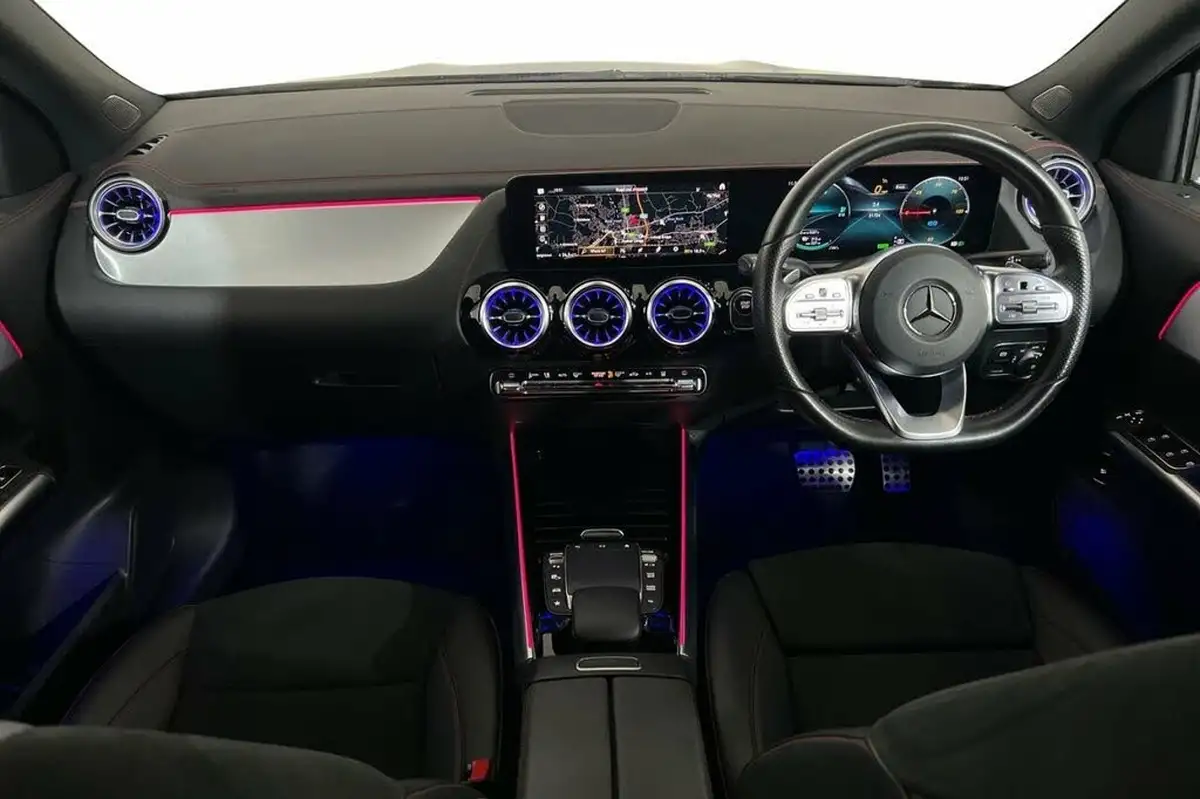 2022-mercedes-benz-eqa-e-eqa-250-amg-line-big-9