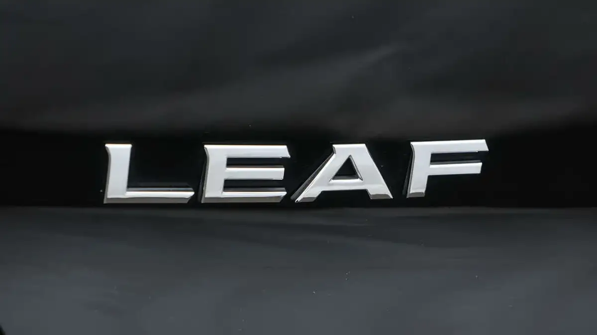 2022-nissan-leaf-e-acenta-big-20