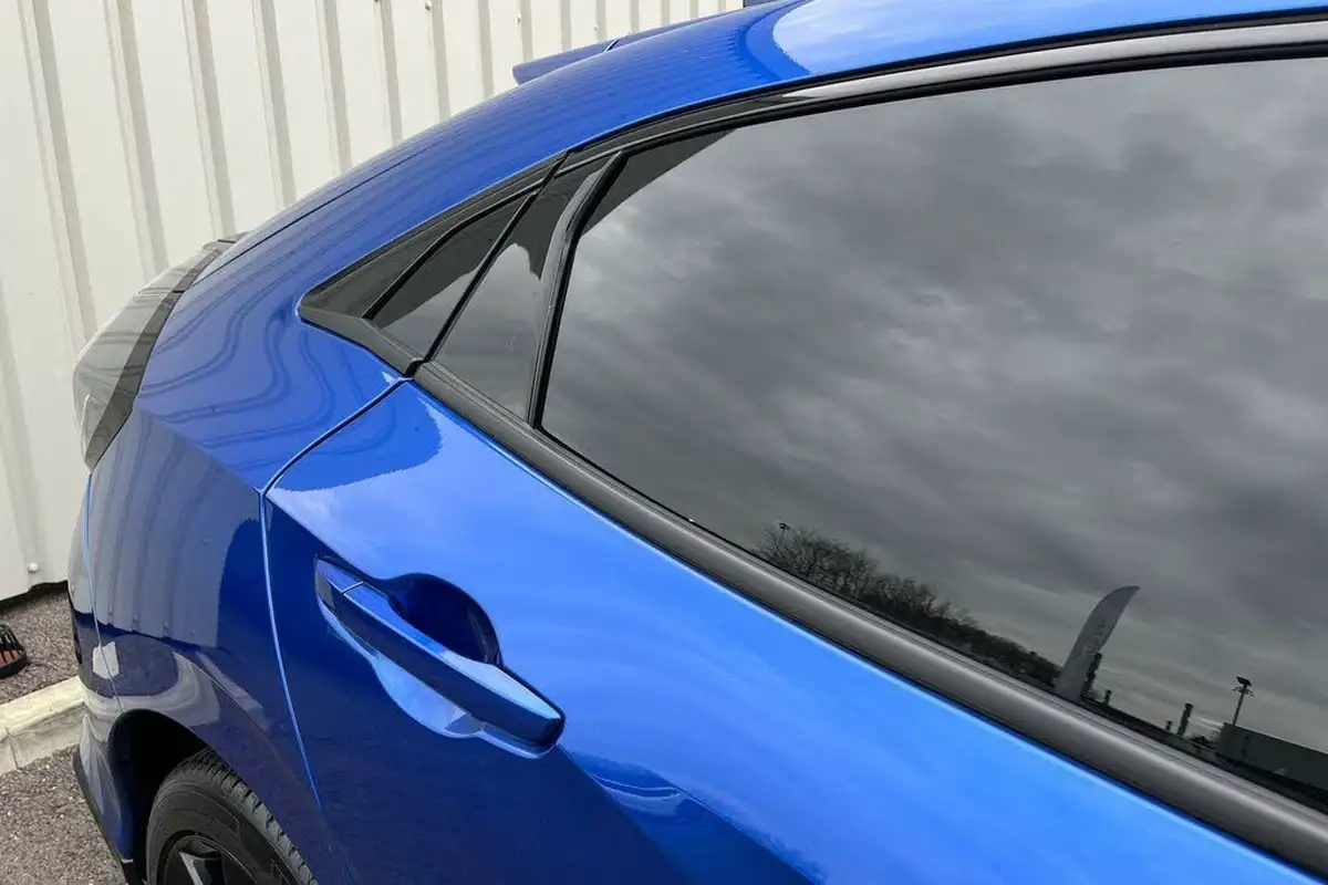 2021-honda-civic-15-vtec-turbo-sport-ss-cvt-big-13
