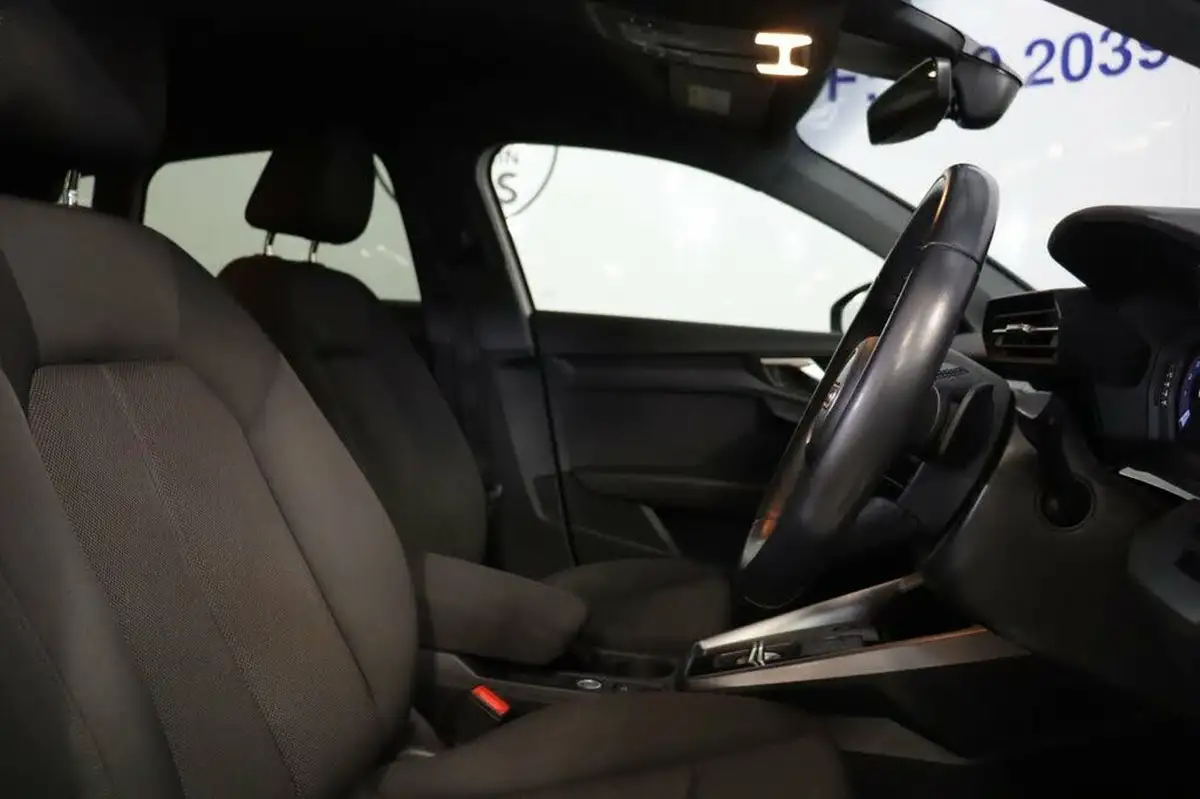 2022-audi-a3-10-30-tfsi-technik-s-tronic-big-20