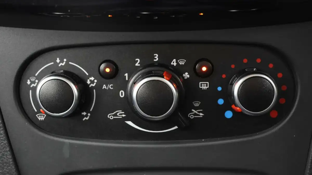 2021-dacia-sandero-stepway-09-tce-se-twenty-big-12