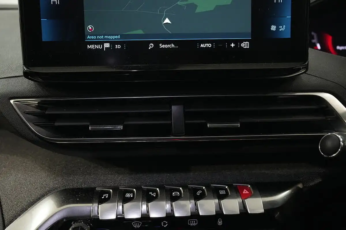 2021-peugeot-3008-suv-12-puretech-allure-premium-big-39
