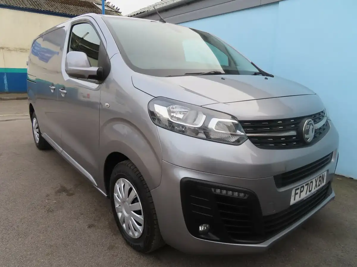2021-vauxhall-vivaro-20td-3100-l1h1-sportive-120pseu6dt-big-8