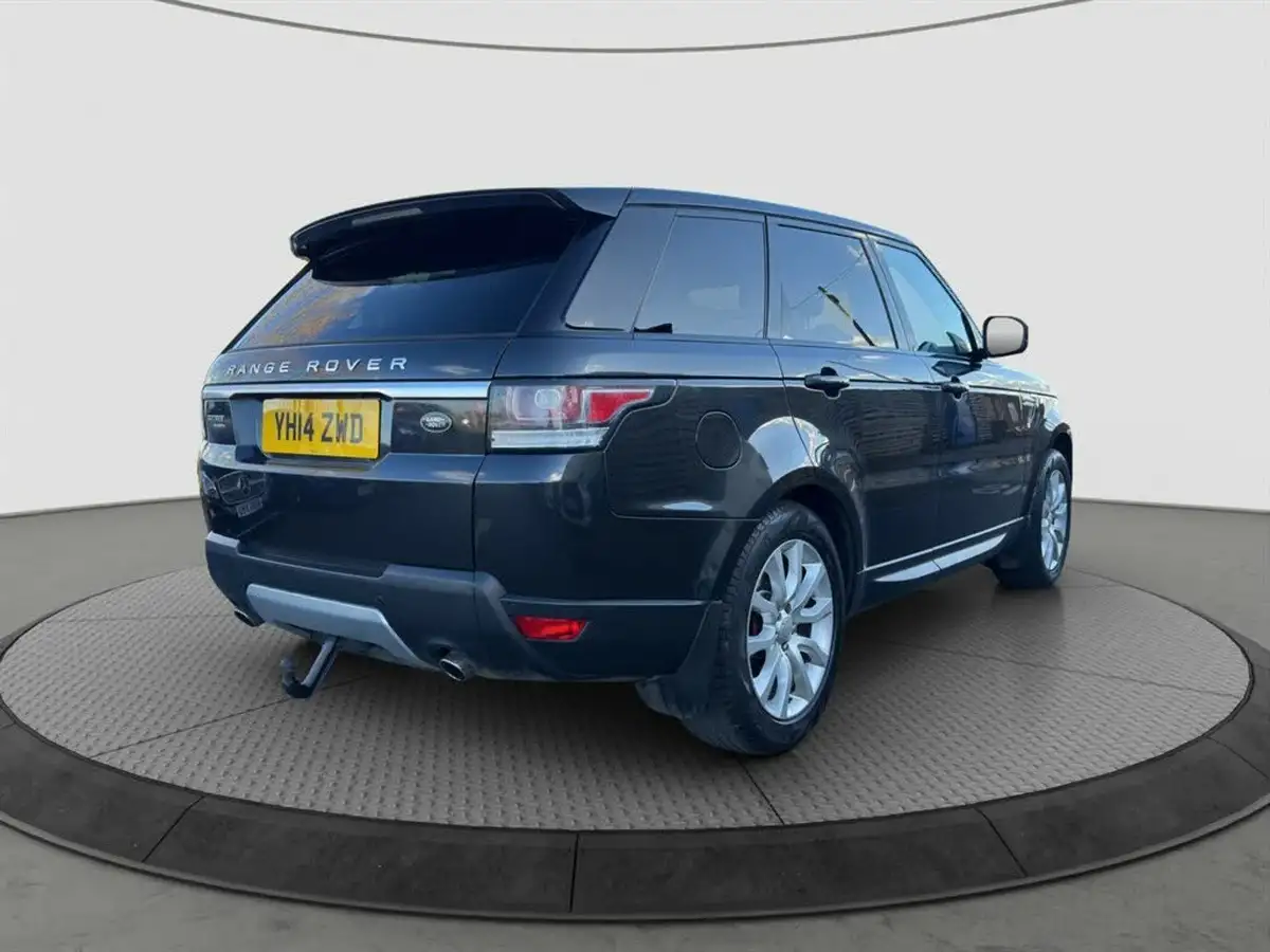 2014-land-rover-range-rover-sport-30-sd-v6-hse-big-17