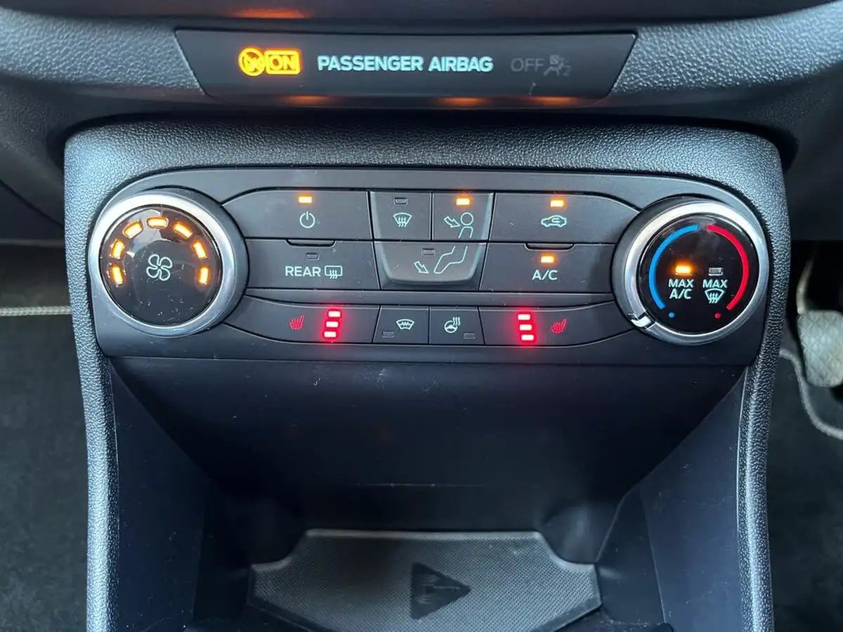 2023-ford-fiesta-10t-titanium-125ps-hybrid-mhev-big-25