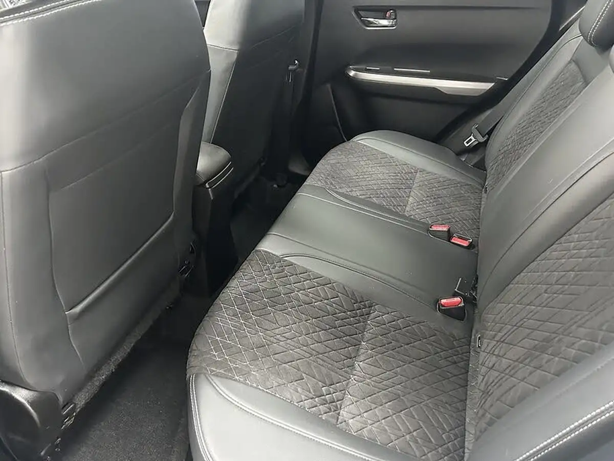 2022-suzuki-vitara-14-boosterjet-sz5-big-8