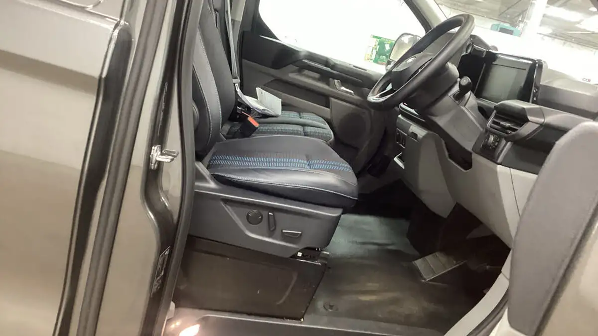 2024-ford-transit-custom-20tdci-300-l1h1-sport-170pseu6e-panel-van-1996cc-auto-big-9