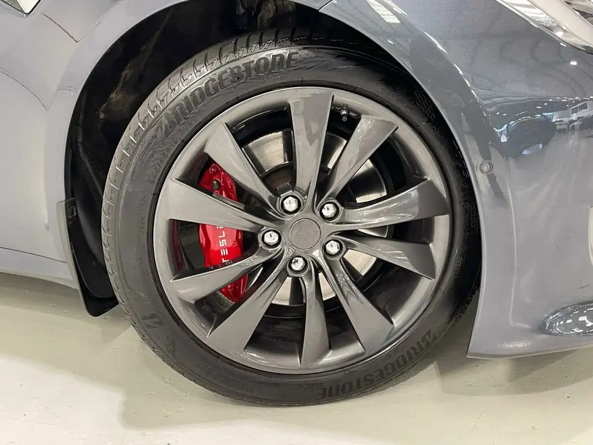 2017-tesla-model-s-e-75-235kw-big-17