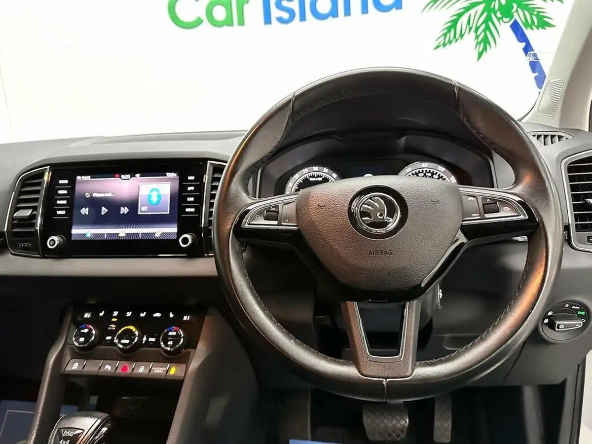 2019-skoda-karoq-20tdi-se-l-150ps-4x4-dsg-big-17