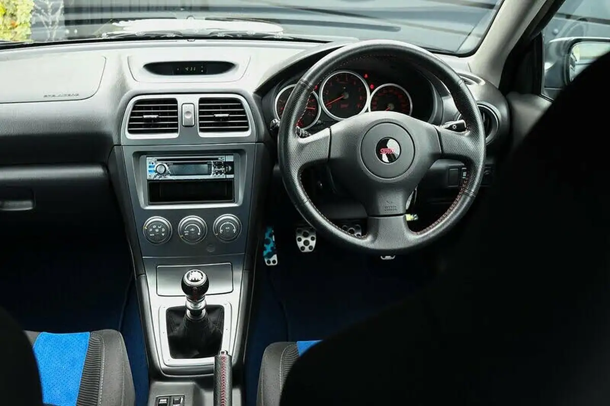 2006-subaru-impreza-big-14