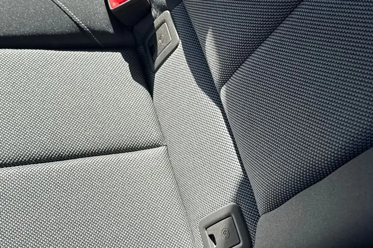 2023-audi-q2-10-30-tfsi-sport-big-37