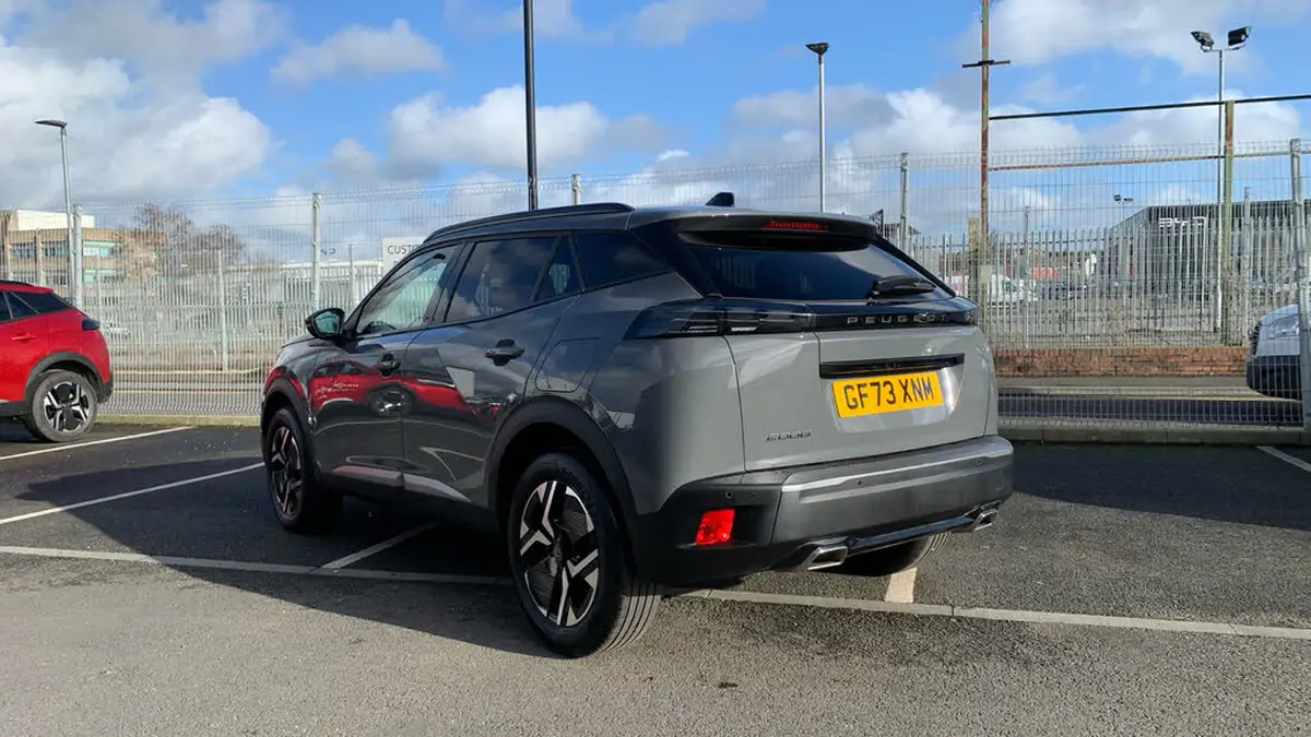 2023-peugeot-2008-suv-12-puretech-allure-big-4