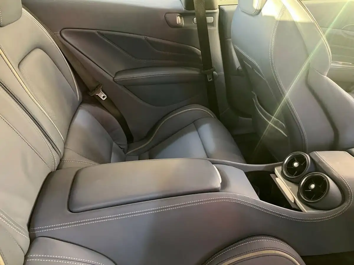 2012-ferrari-ff-63-big-50