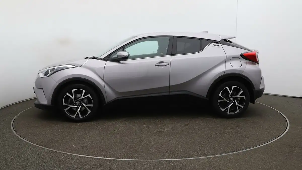 2019-toyota-c-hr-18-vvt-i-design-big-4
