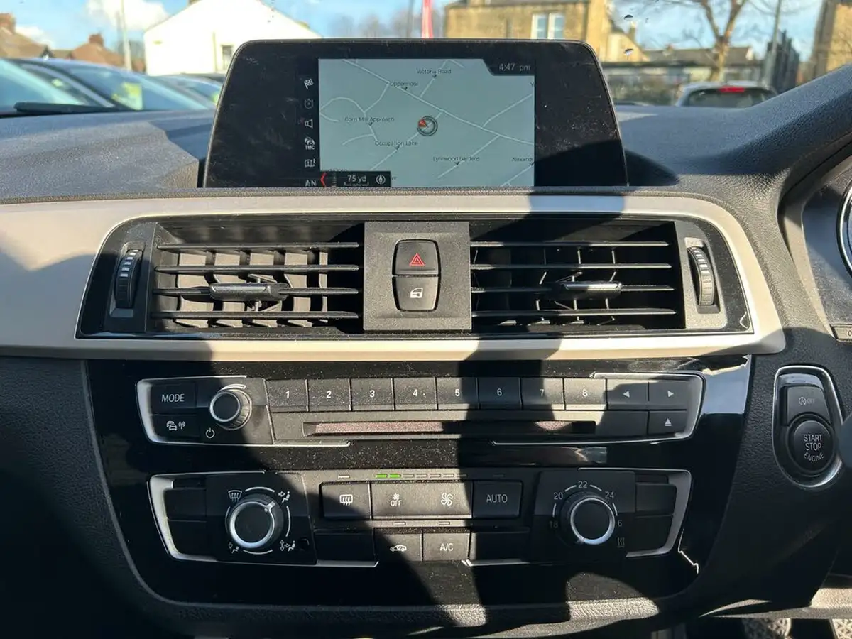 2018-bmw-1-series-15td-116d-se-business-5d-big-19