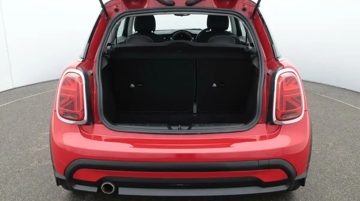 2021-mini-cooper-15-cooper-classic-hatchback-3d-auto-big-17