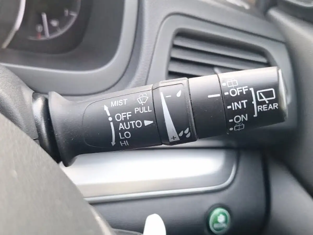 2017-honda-cr-v-16i-dtec-se-plus-navi-120ps-2wdss-big-17