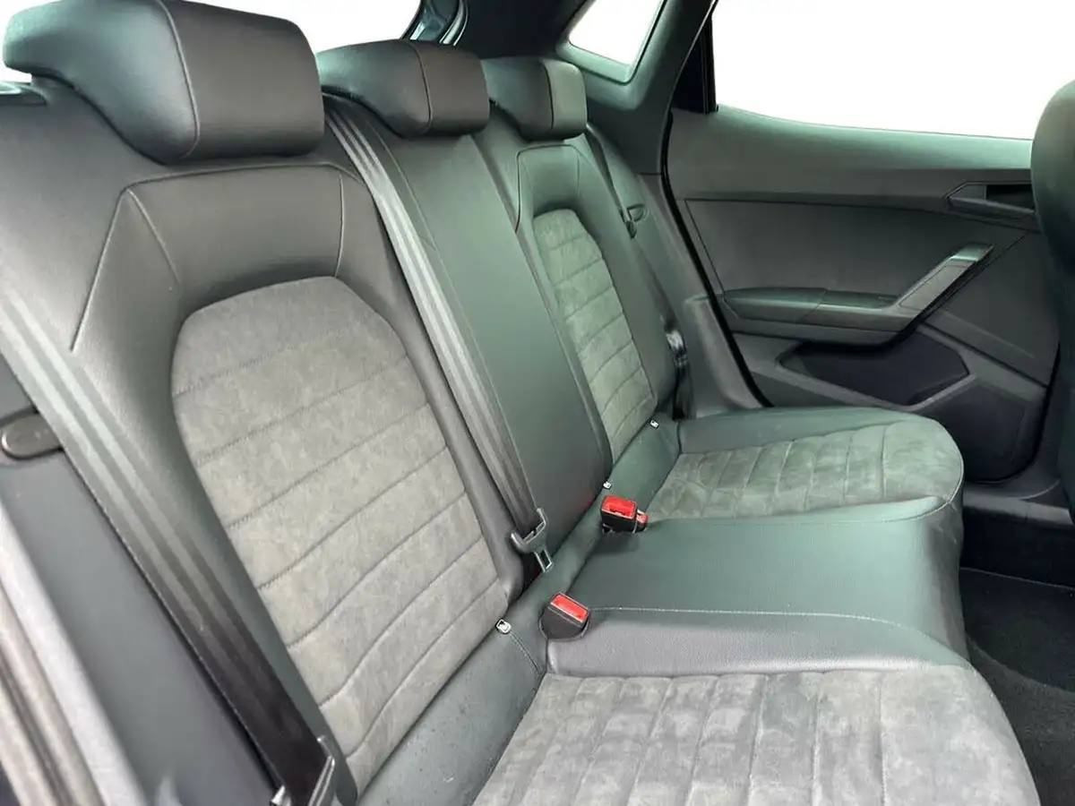 2022-seat-ibiza-10-tsi-fr-sport-110ps-big-9